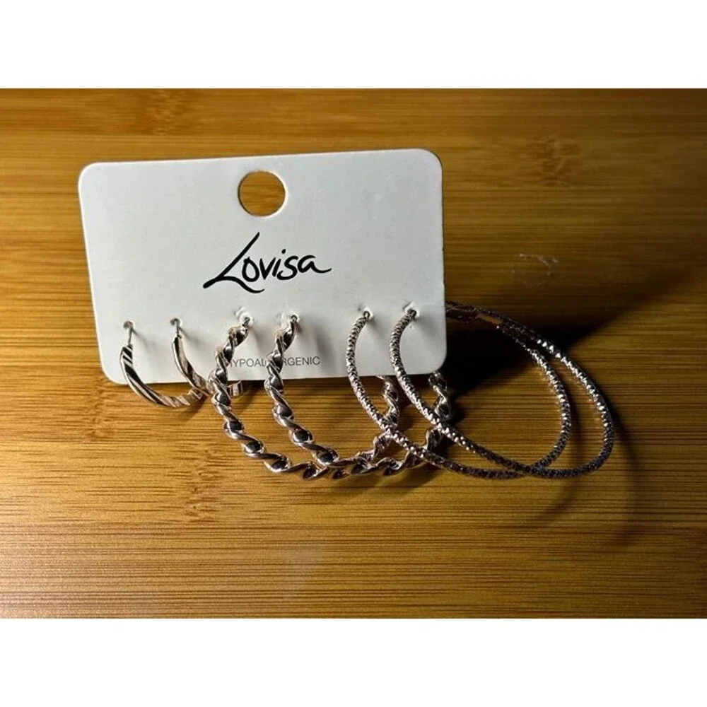 N/A this lovisa